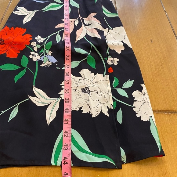 Yumi Kim Women’s Paradise Pretty Wrap Silk Midi Floral Dress medium - Picture 10 of 16